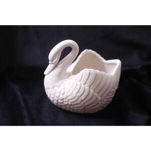 White Swan, Small Planter, Indoor Garden, Bird Figure, Decor, ~ 250729-WH 1338